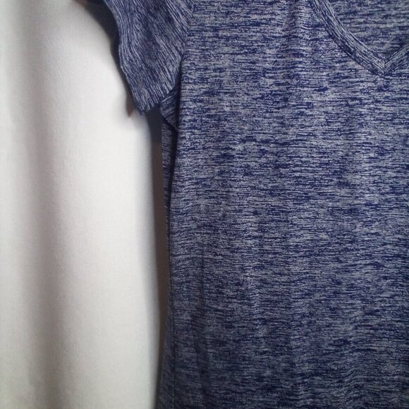 Under Armour Shirt Women S ? V-neck Short Sleeve Active Athletic Blue - Picture 12 of 16